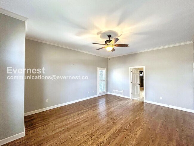 Building Photo - 10265 Buckland Bluff Cove