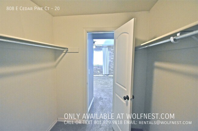 Building Photo - 808 Cedar Pine Ct