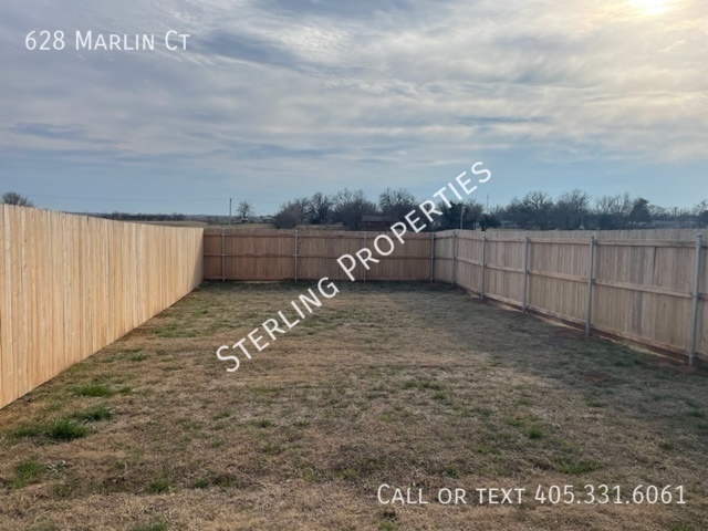 Building Photo - 628 Marlin Ct