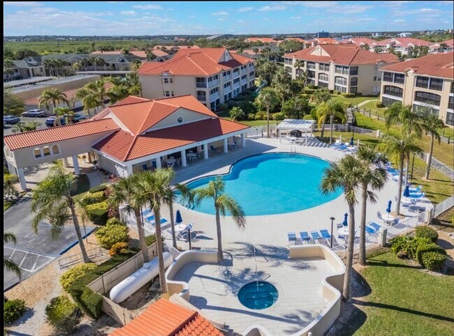 Building Photo - 445 Bouchelle Dr