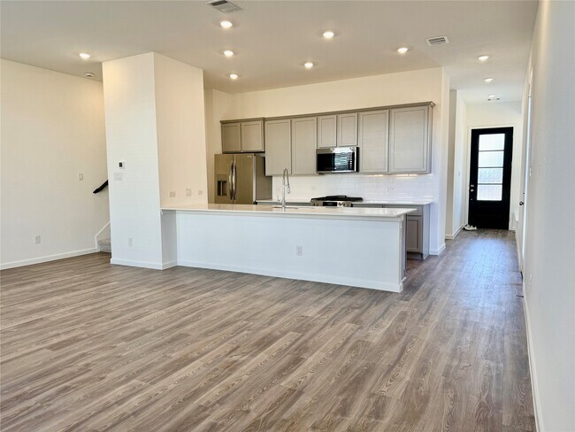 Building Photo - 5506 Amber Brook Ln