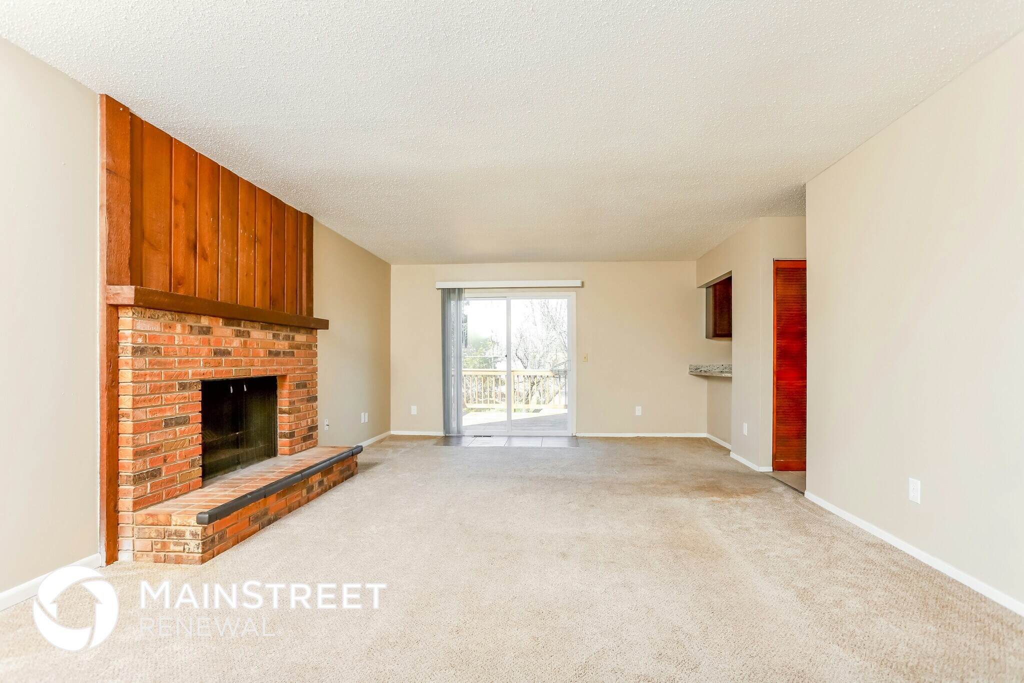Building Photo - 721 Willow Wood Ct