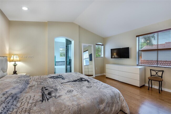 Building Photo - 1275 Yellowheart Way