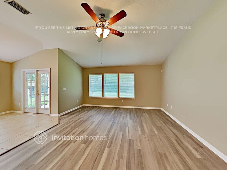 Building Photo - 3538 Old Village Dr