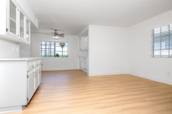 Interior Photo - wil616