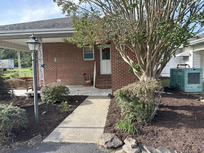 Building Photo - 30317 Marva Rd