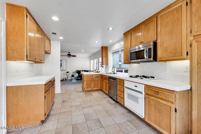 Building Photo - 2676 Santa Ynez Ave