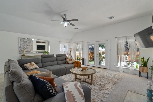 Building Photo - 1421 Redden Cove