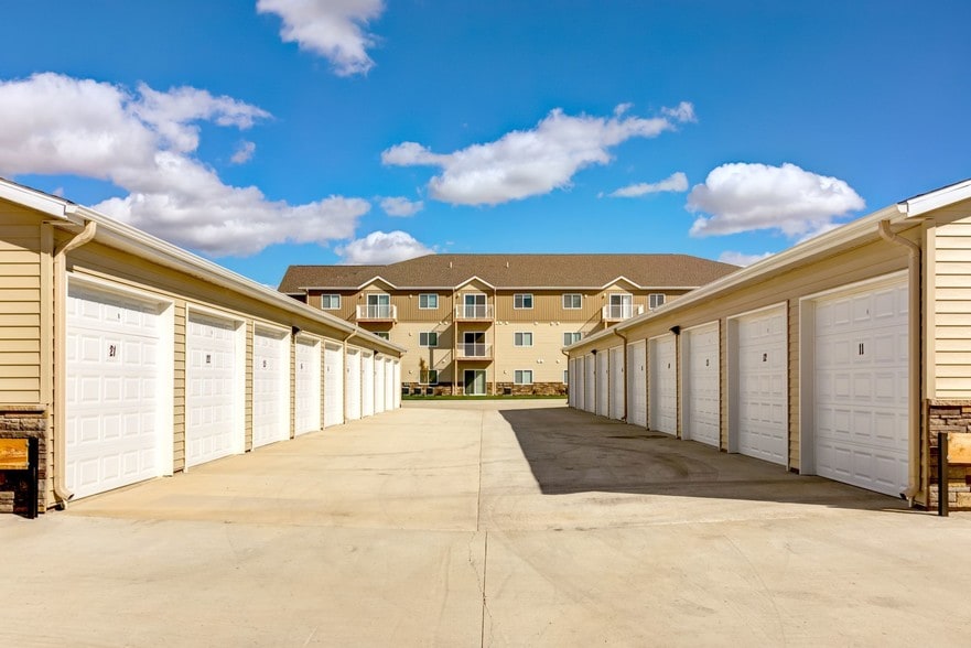 Eagles Landing apartments — community photo - Eagles Landing