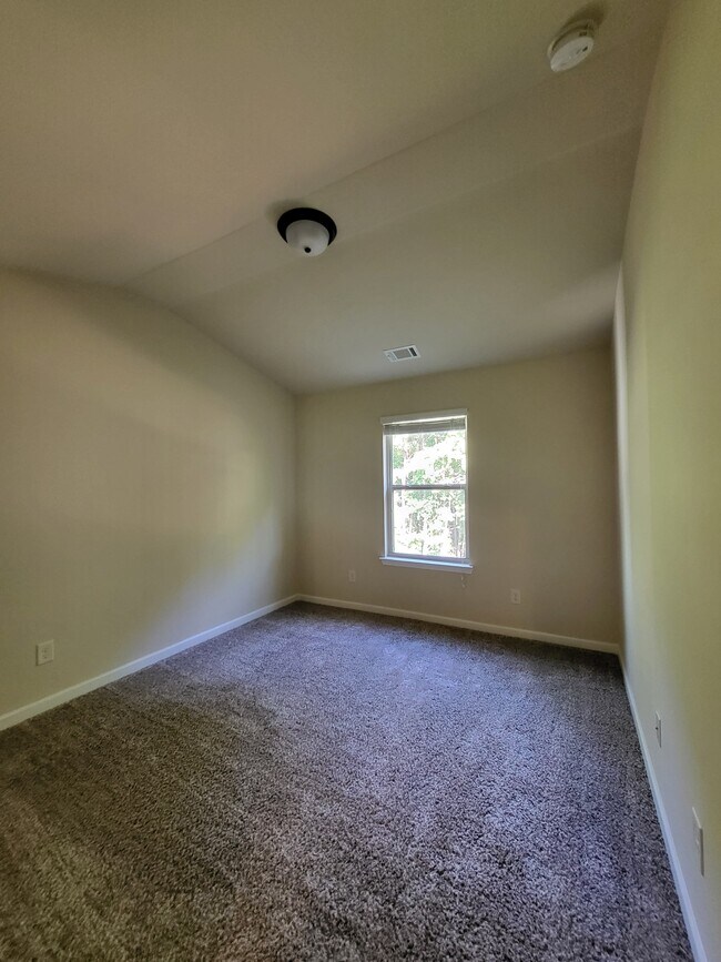 Building Photo - 5716 Westin Cir