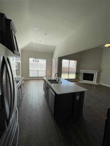 Building Photo - 4021 Angelina Dr