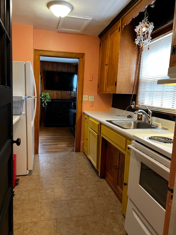 Building Photo - 4832 Westbrook Ln