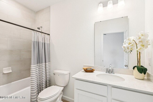 Building Photo - 2630 Seasons Rd