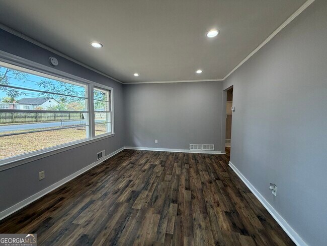 Building Photo - 109 Scarlett Dr