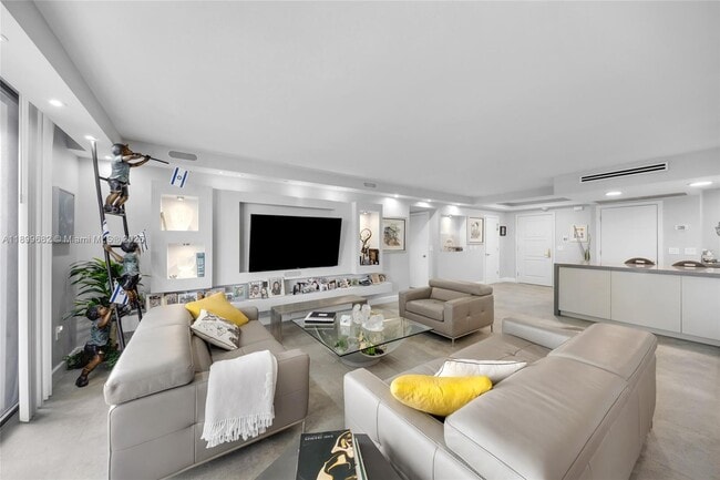 Building Photo - 9801 Collins Ave