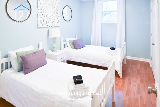 Building Photo - Spacious 4-Bedroom Residence in a Prime Location!