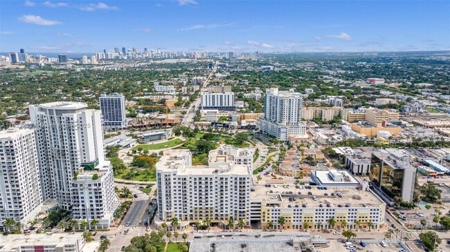 Building Photo - 1830 Radius Dr
