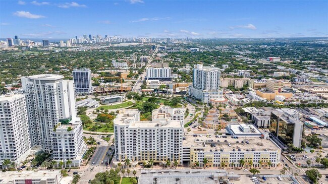 Primary Photo - 1830 Radius Dr