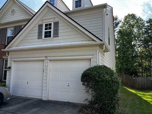 Building Photo - 577 Ashland Pkwy