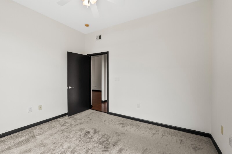 Building Photo - 5300 Peachtree Rd