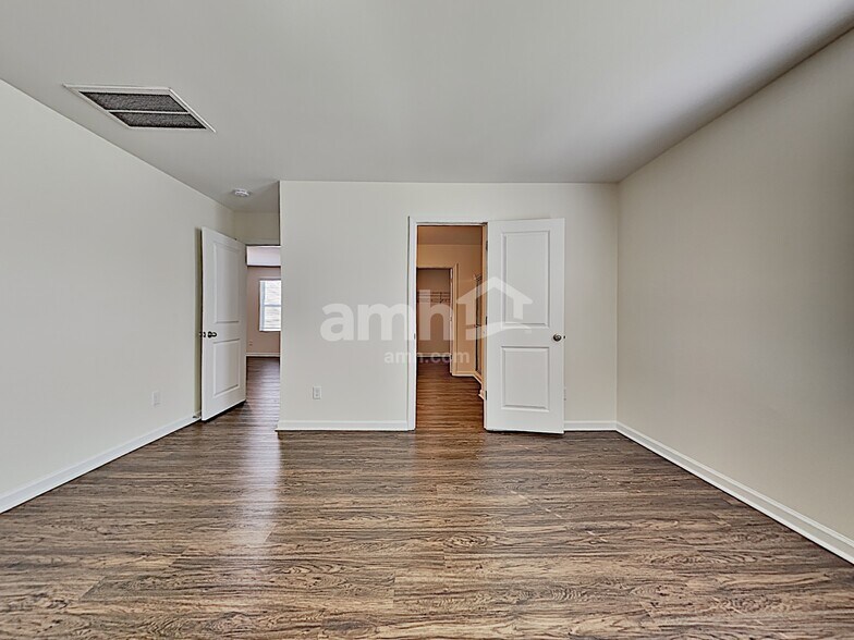 Building Photo - 149 Orion Way
