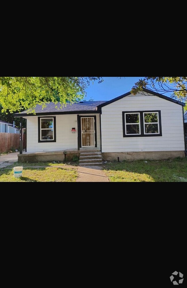 Building Photo - Spacious 3-Bedroom Home Near Downtown Dallas