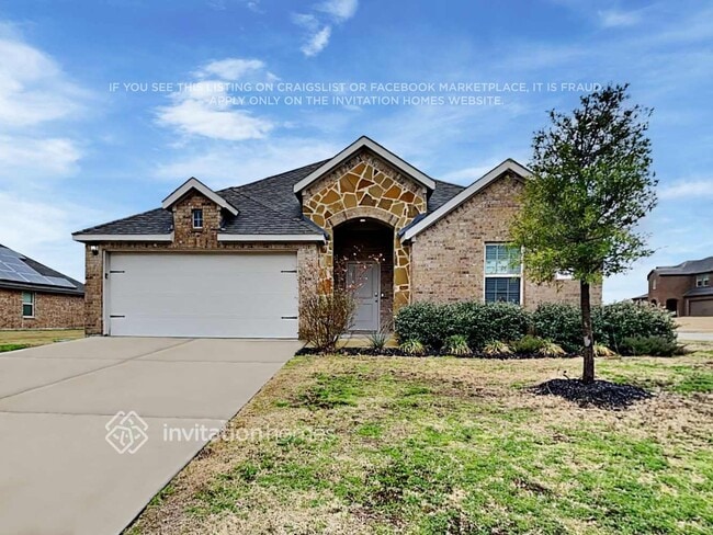 Building Photo - 608 Nexus Dr