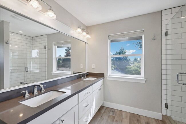 Building Photo - DESIRABLE CRESTON-KENILWORTH / CORNER LOT, LUXURY 4 BEDROOM, TWO EN-SUITES W/FULL BATHS