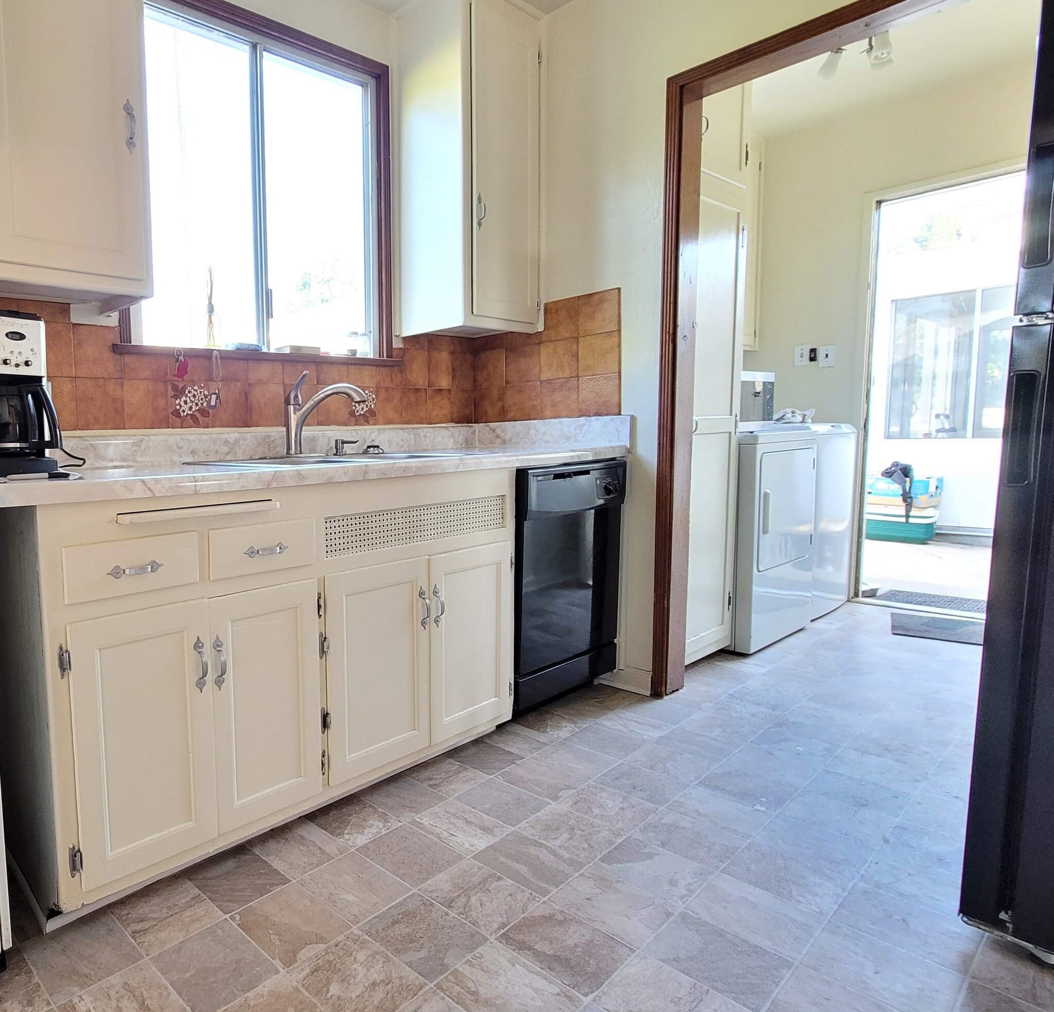 Kitchen & Laundry Room - 10740 Galvin St