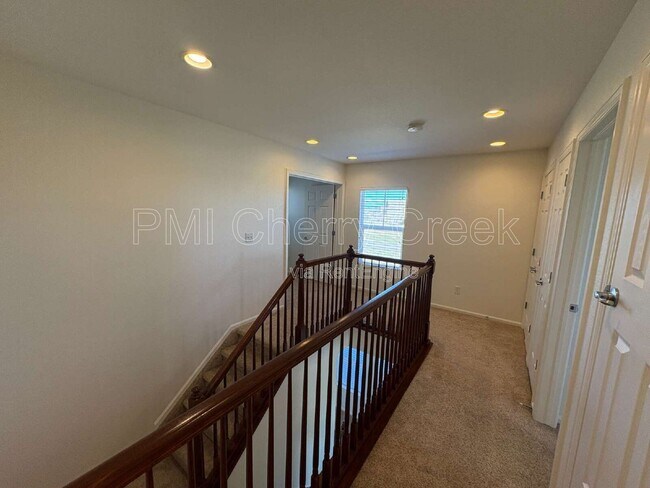 Building Photo - 12839 Mayfair Way