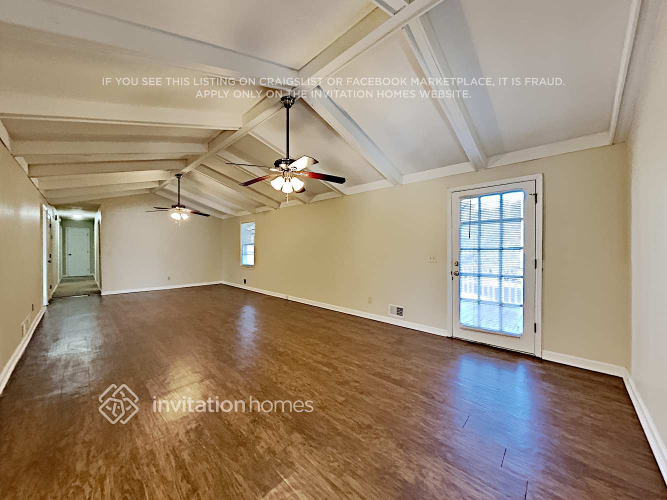 Building Photo - 624 Princess Cir