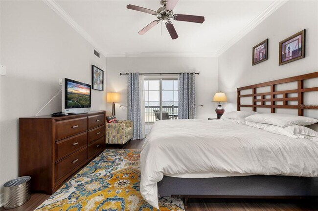 Building Photo - 1100 Sunset View Cir