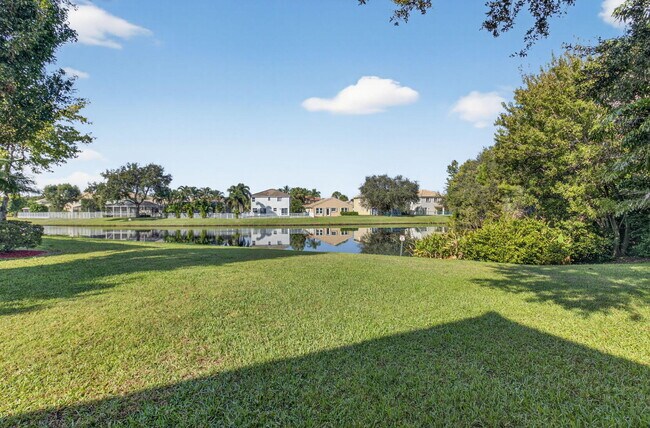 Building Photo - 1728 Arezzo Cir