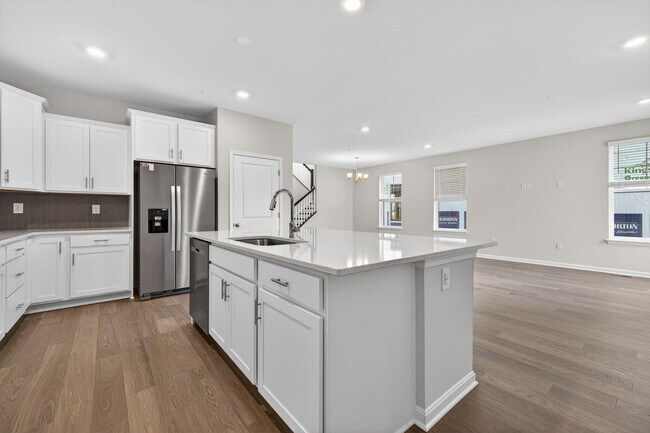 Building Photo - 462 Herringbone Wy