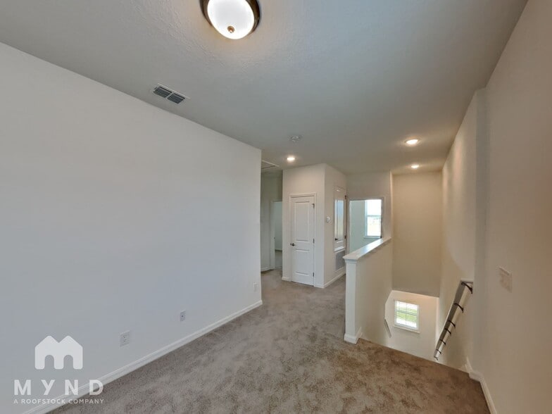 Building Photo - 792 MIDDLETON ST