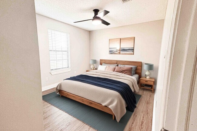 Building Photo - Charming 3-Bedroom Home with In-Ground Pool & Fenced Yard