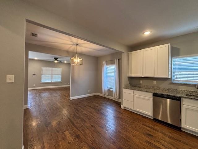 Building Photo - 704 S Clinton Ave