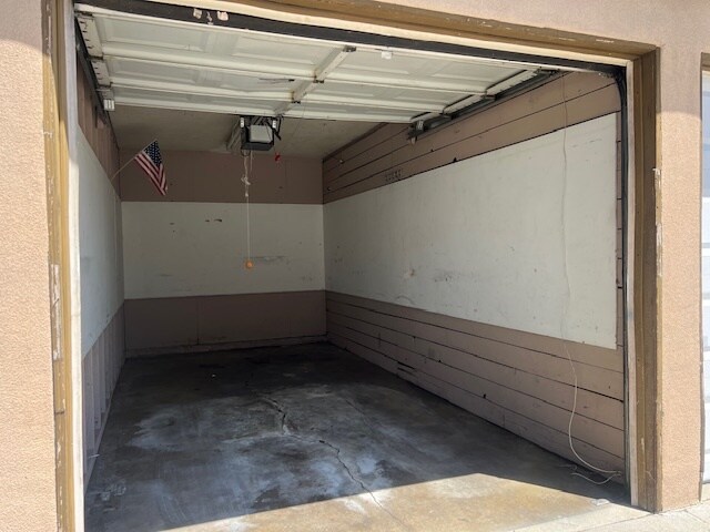 Building Photo - 11123 Morrison St