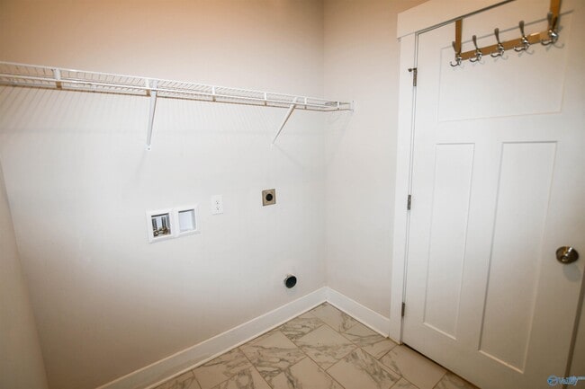 Building Photo - 105 Missouri Dr