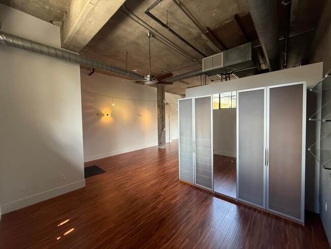 Building Photo - 3940 7th Ave