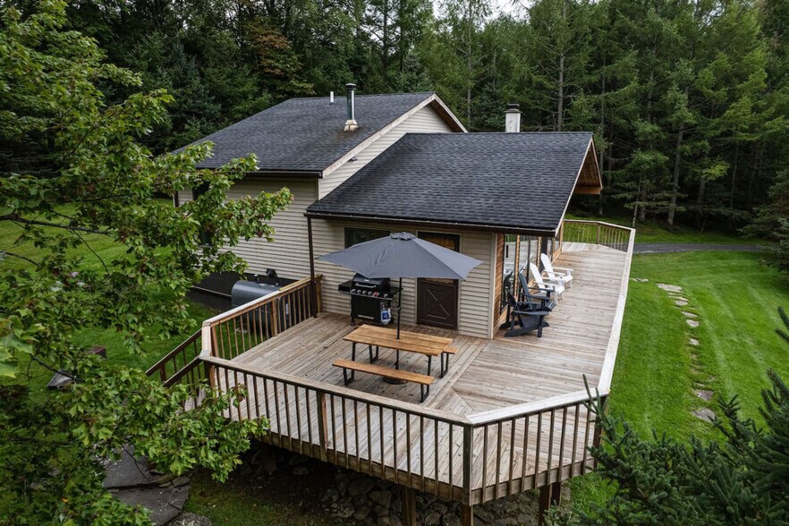 Building Photo - 6 Campbell Estates Rd