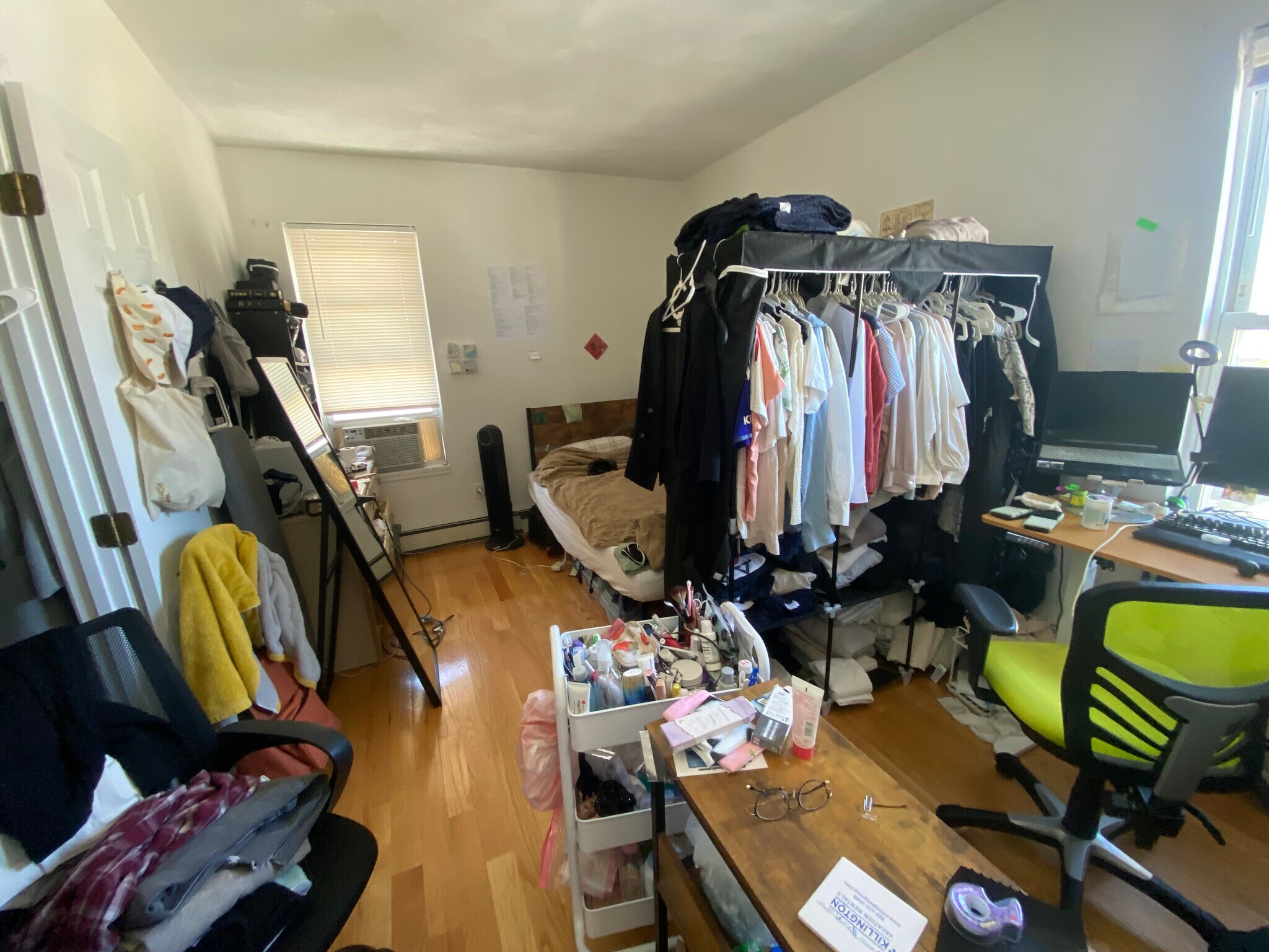 Building Photo - 58 Mansfield St