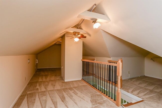 Building Photo - 8215 Wimbledon Ln