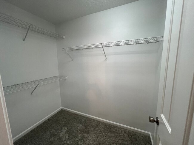 Building Photo - 7706 Astoria Pl