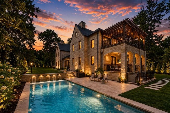 Building Photo - 548 Sylvan Pl