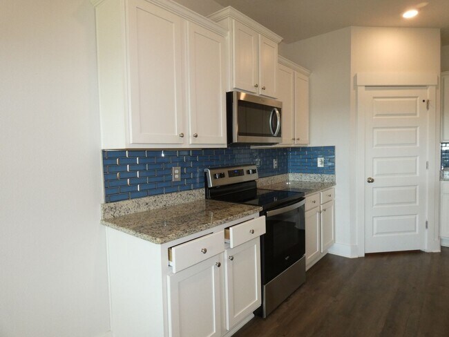 Building Photo - 4-Bedroom Craftsman-Style Home