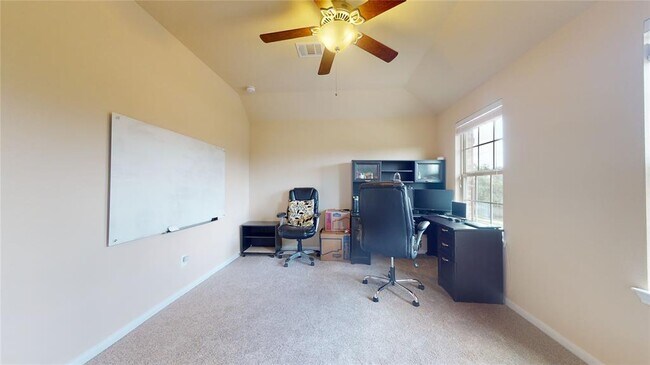Building Photo - 28511 Pleasant Forest Dr