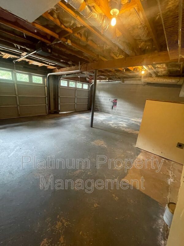 Building Photo - 118 Arbour Way
