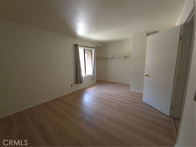 Building Photo - 300 S Prospectors Rd