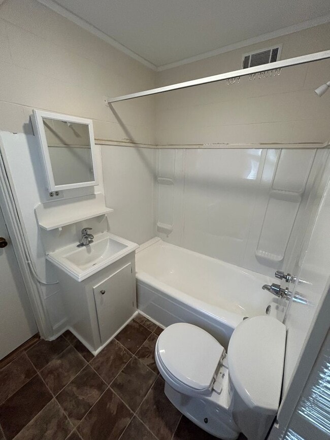 Building Photo - 3/1 Hidden Gem in Old East Rome- $1,195